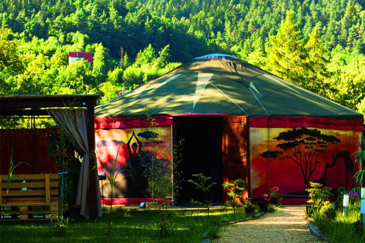 Aloha Glamp - Okragle Domki Przy Rzece - Balia I Sauna - Energylandia Zagornik Eksteriør bilde