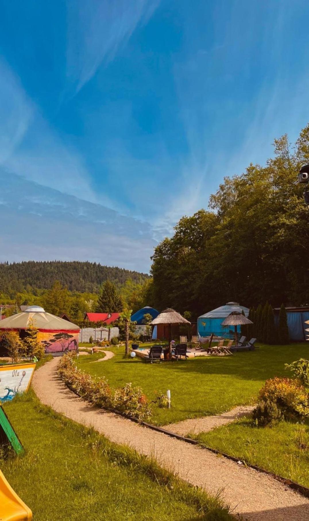 Aloha Glamp - Okragle Domki Przy Rzece - Balia I Sauna - Energylandia Zagornik Eksteriør bilde