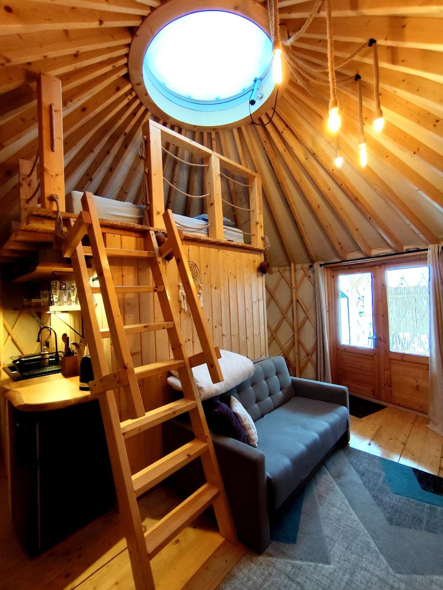 Aloha Glamp - Okragle Domki Przy Rzece - Balia I Sauna - Energylandia Zagornik Eksteriør bilde